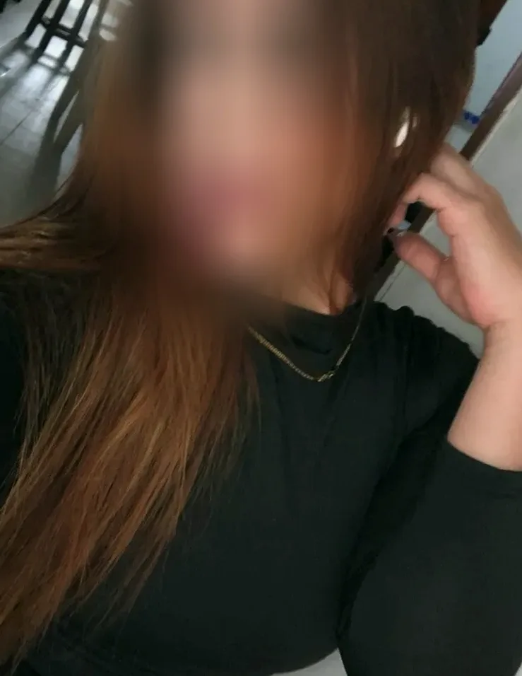 Aylin, 20
