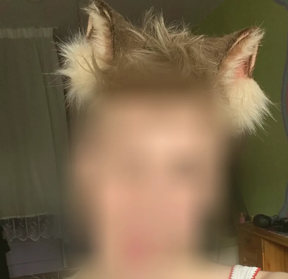 Melina, 23