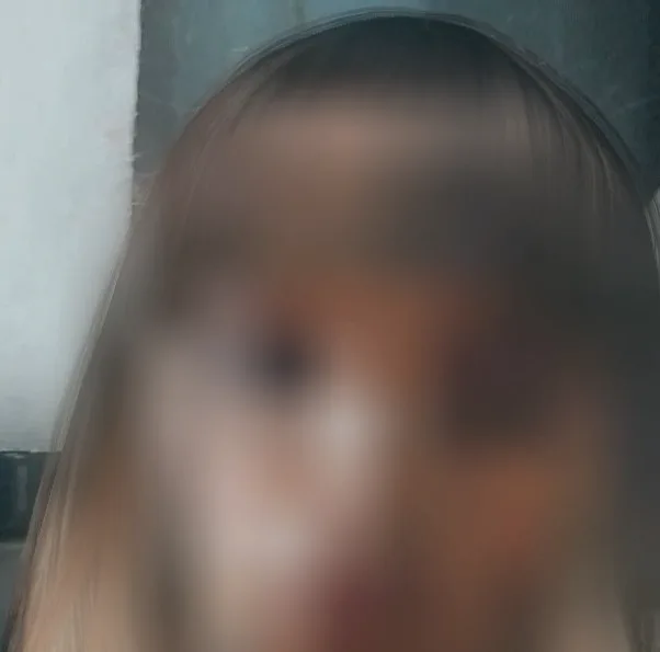 Sandra, 35