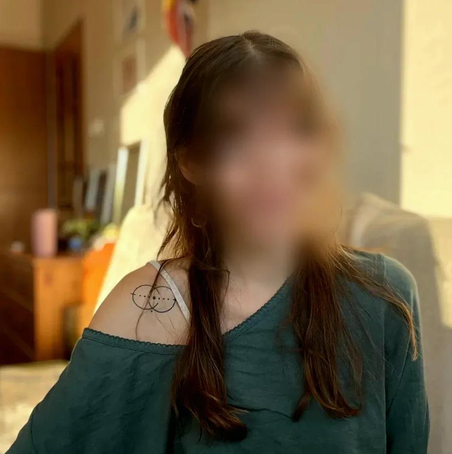Sophia, 28